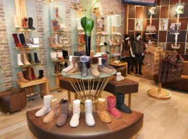 ugg shoe display